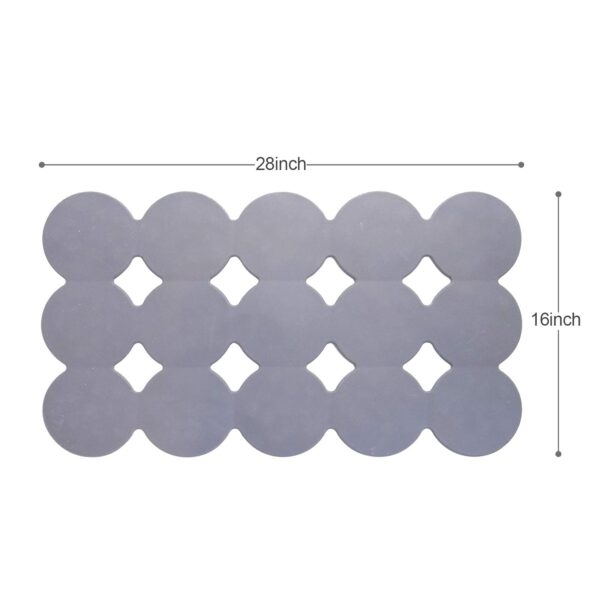 Non-Slip Bathtub Mat with Strong Suction Cups for Safe Bathing Experience - Image 2