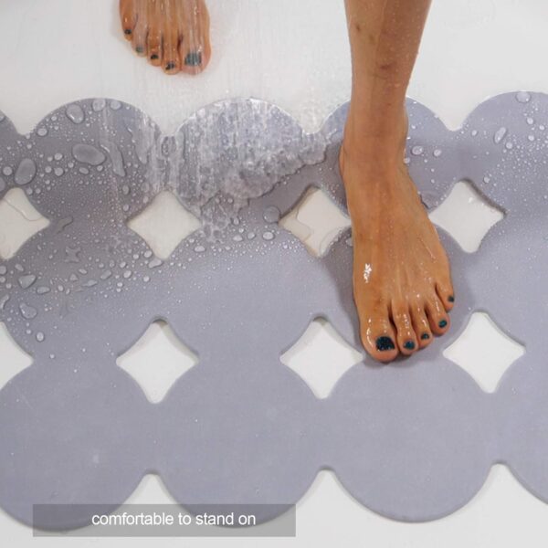 Non-Slip Bathtub Mat with Strong Suction Cups for Safe Bathing Experience - Image 4