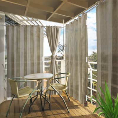 Outdoor Sun Blocking Balcony Curtains for UV Protection and Temperature Control