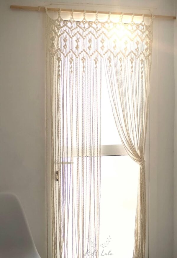 Handmade Macrame Door Curtain for Stylish Wall Decoration in Off White - Image 2