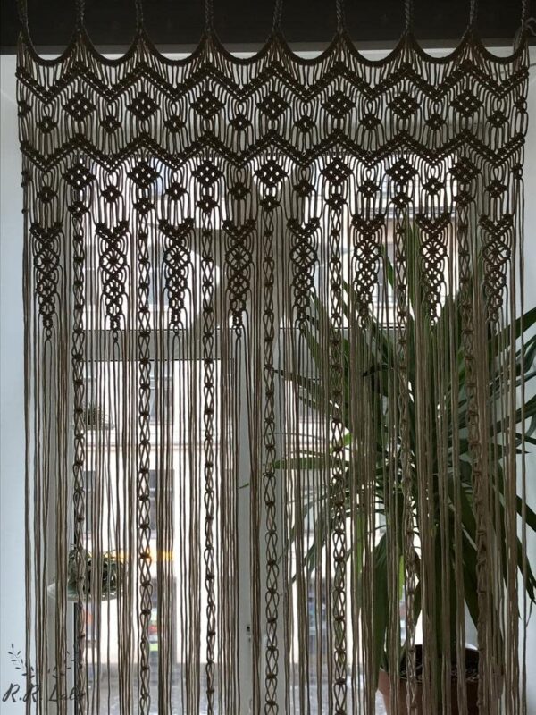 Handmade Macrame Curtain: Stylish Bohemian Decor for Doorways and Weddings - Image 6