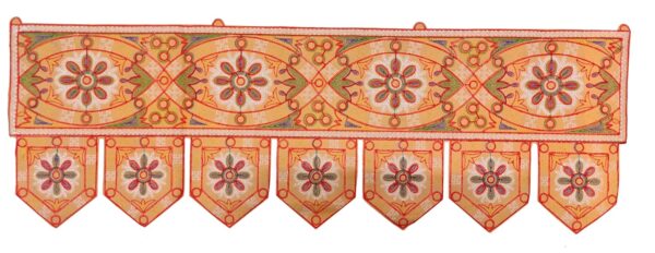 Spring Blossom Bandhanwar: Vibrant Cotton Door Hanging for Ethnic Indian Decor - Image 4